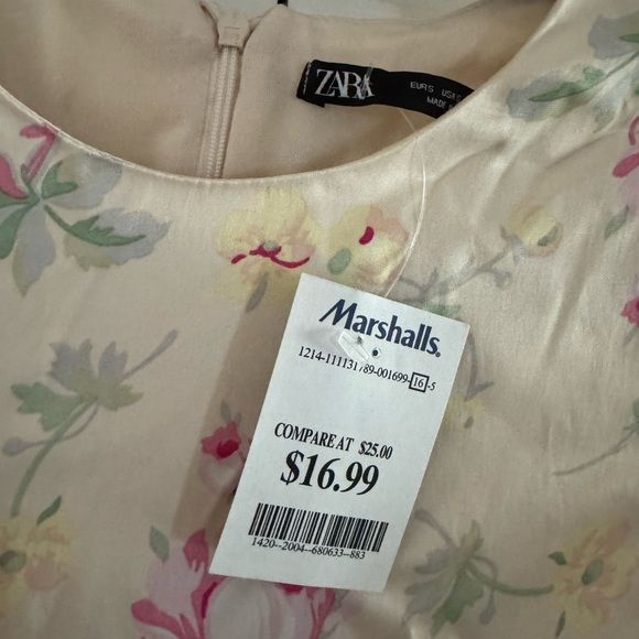 Zara Dress - Picture 2 of 4